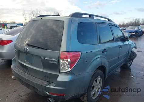 2010 Subaru Forester 2.5X из США, поврежденный, VIN JF2SH6BC8AH781317